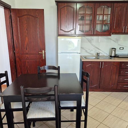 Vita Apartment - Spacious Garden And Balcony 5 Min To Beach & Center クサミル エクステリア 写真