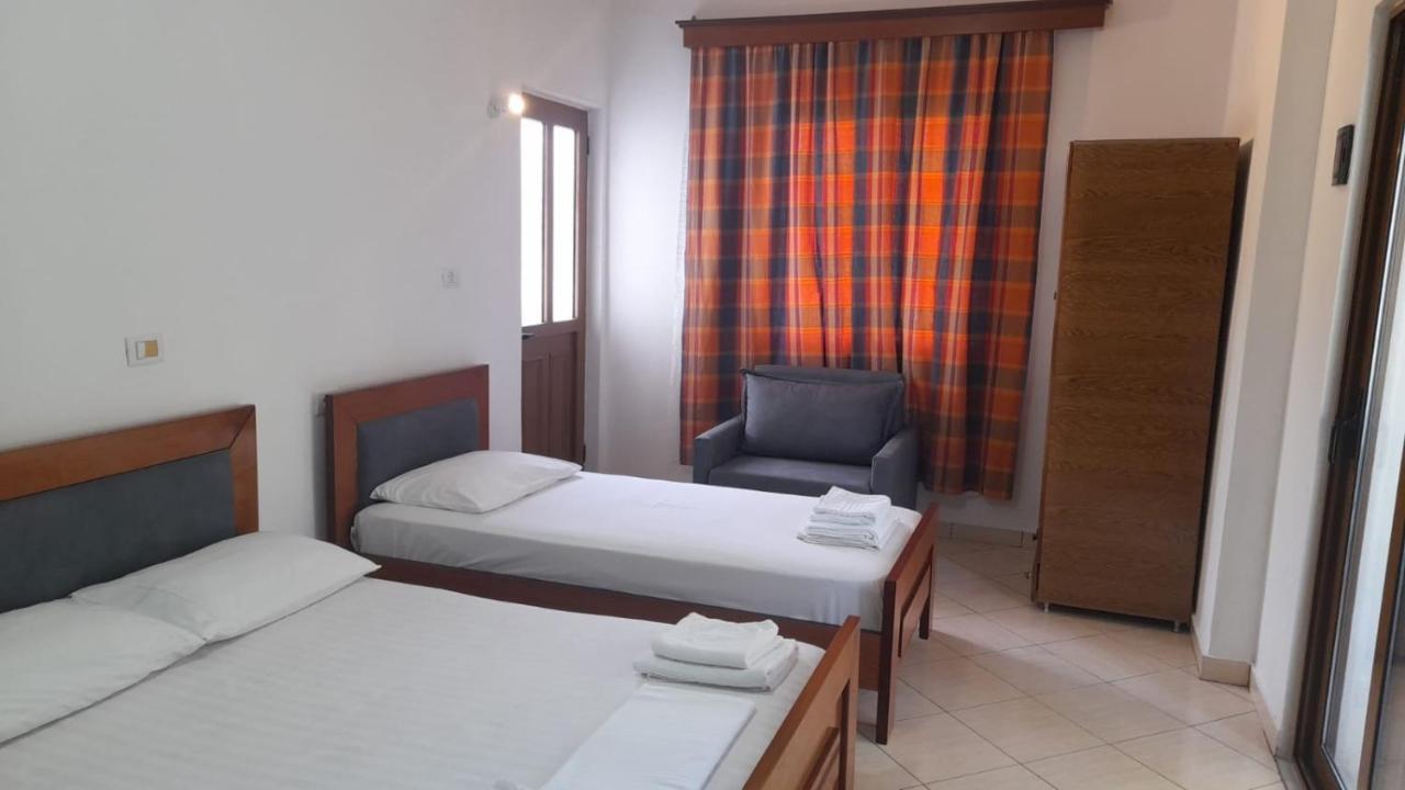 Vita Apartment - Spacious Garden And Balcony 5 Min To Beach & Center クサミル エクステリア 写真