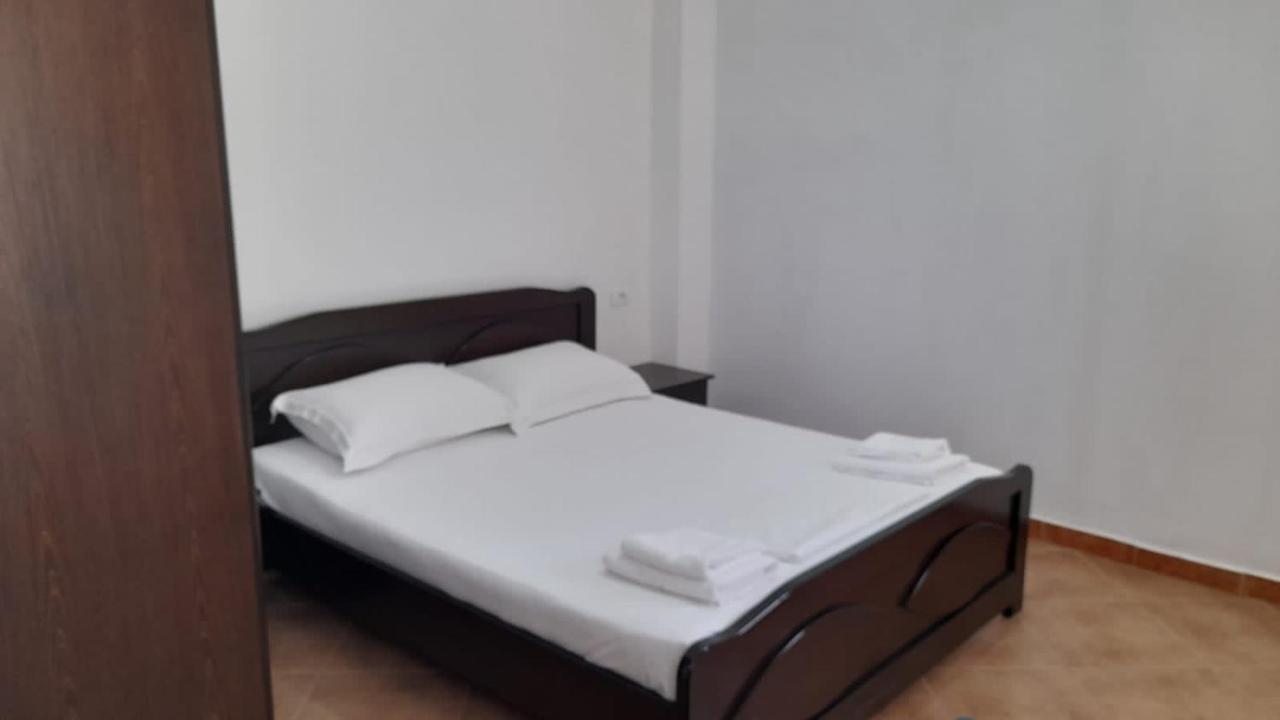 Vita Apartment - Spacious Garden And Balcony 5 Min To Beach & Center クサミル エクステリア 写真